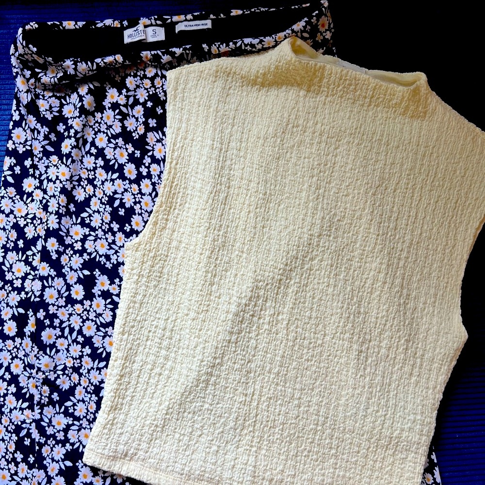 Abercrombie Light Yellow Sleeveless Top